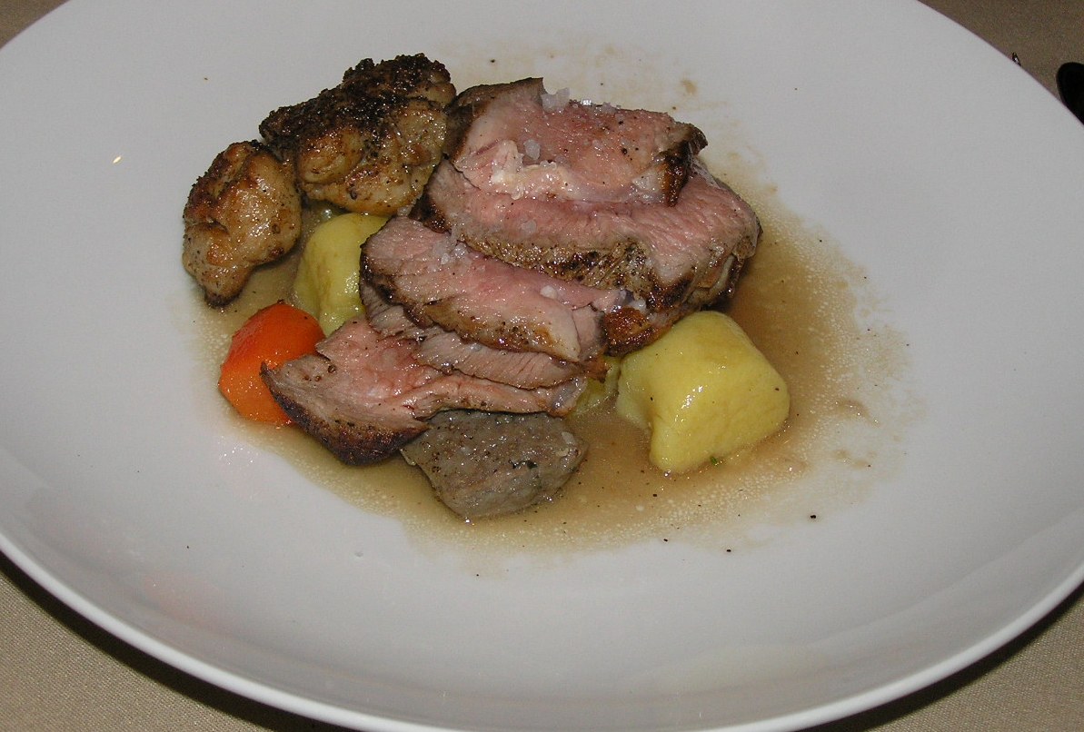 [P4020055+(2).JPG]
