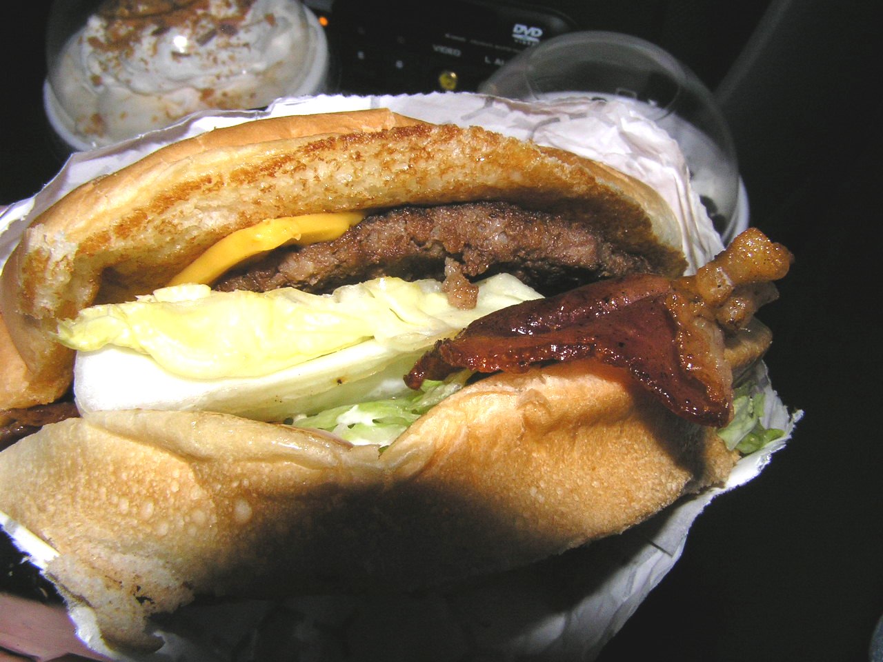 [SONIC+Bacon+Cheeseburger.JPG]