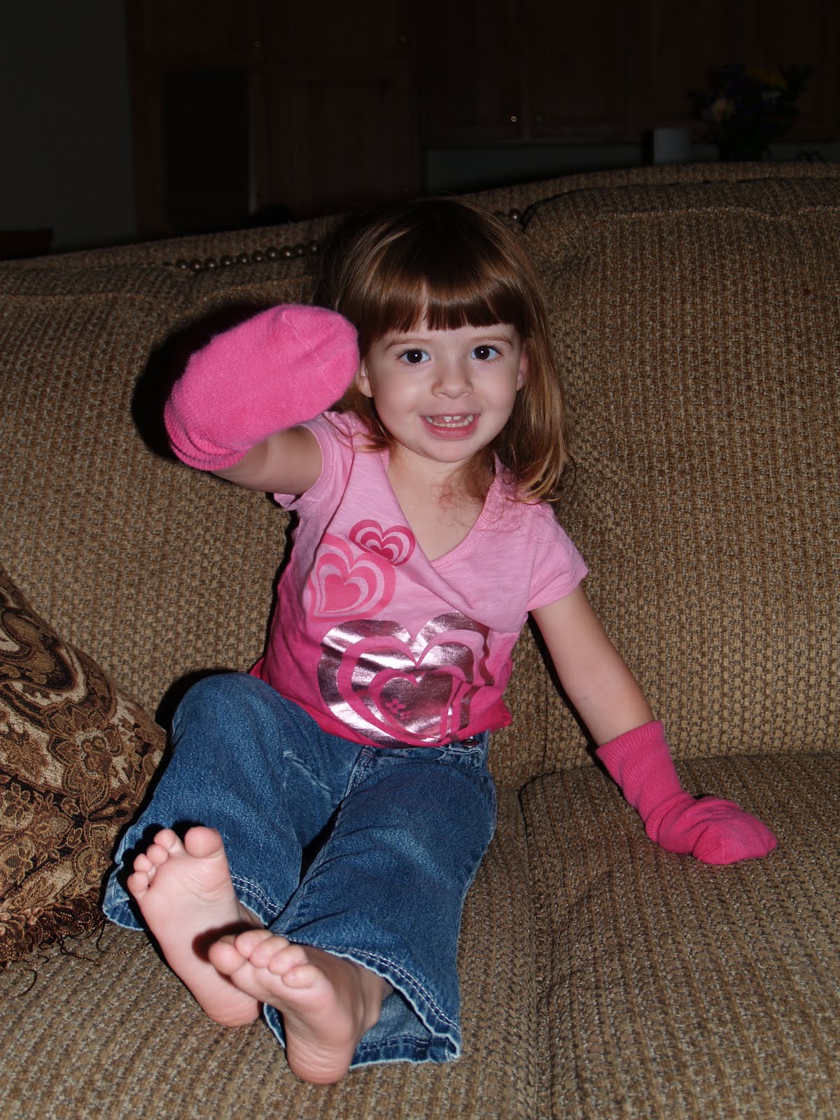 kouklaville Socks on da HANDS!!