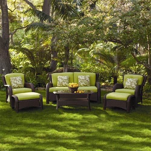 Outdoor Living Ideas: Outdoor Seating Sets - Luxury Outdoor Living