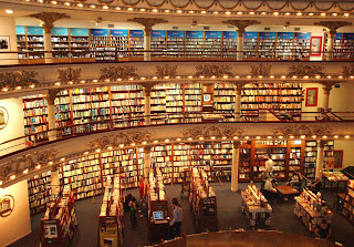 http://2.bp.blogspot.com/_VB_bdE7Ci28/TMoK8IJq5XI/AAAAAAAAA_Y/87bTvaxRIe0/s1600/bookstore-el-ateneo-2.jpg