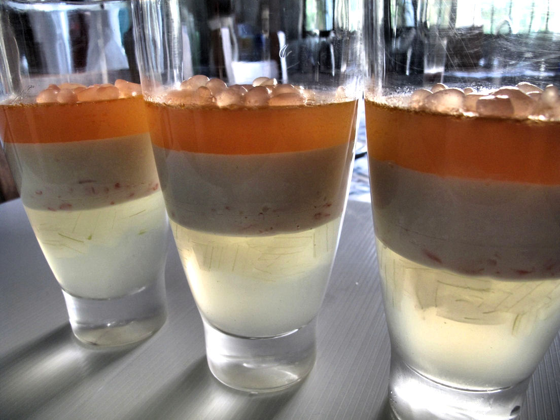 Foodiva's Kitchen Aloe Vera and Grapefruit Jelly...With Pearls!