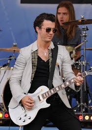 kevin jonas ♥