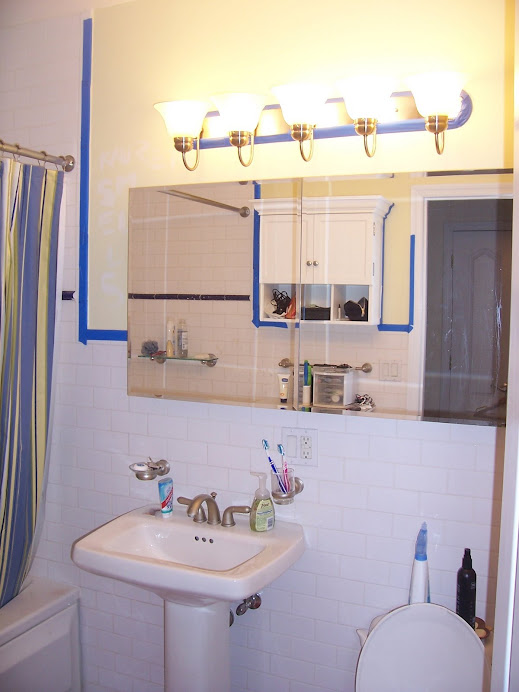 Bathroom: Before (yucky yellow)