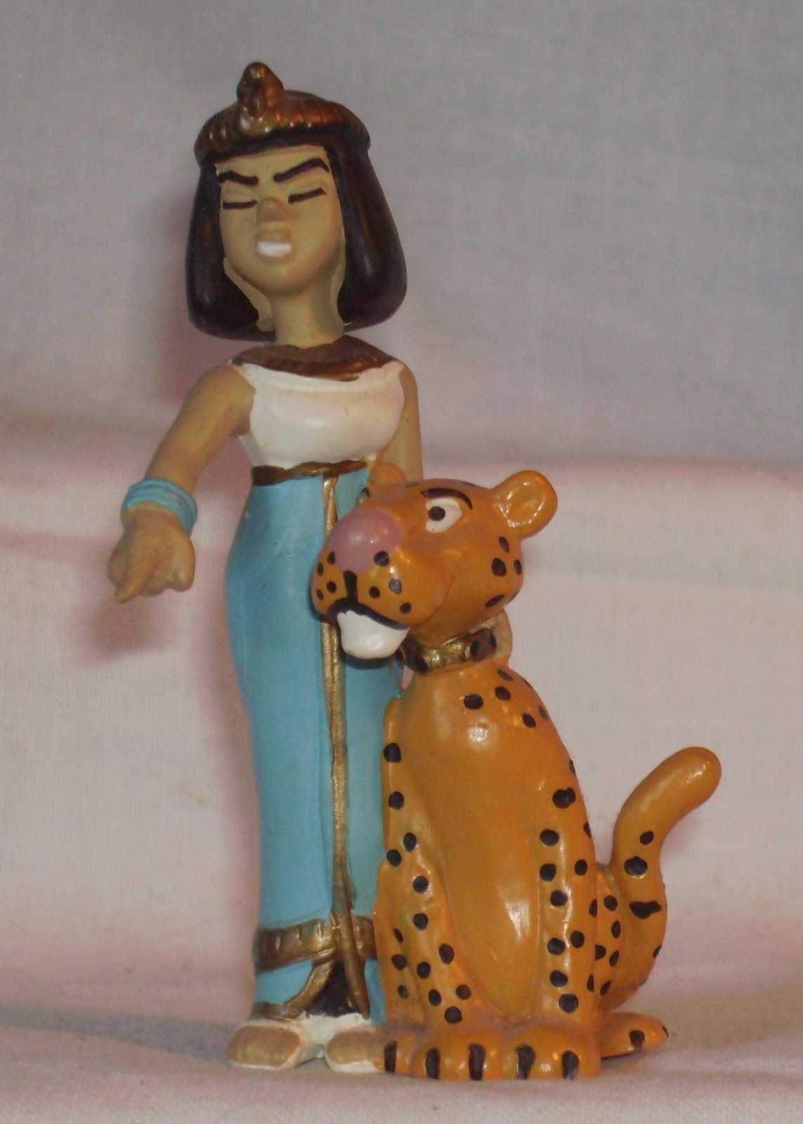 [CLEOPATRA+(ASTERIX).JPG]