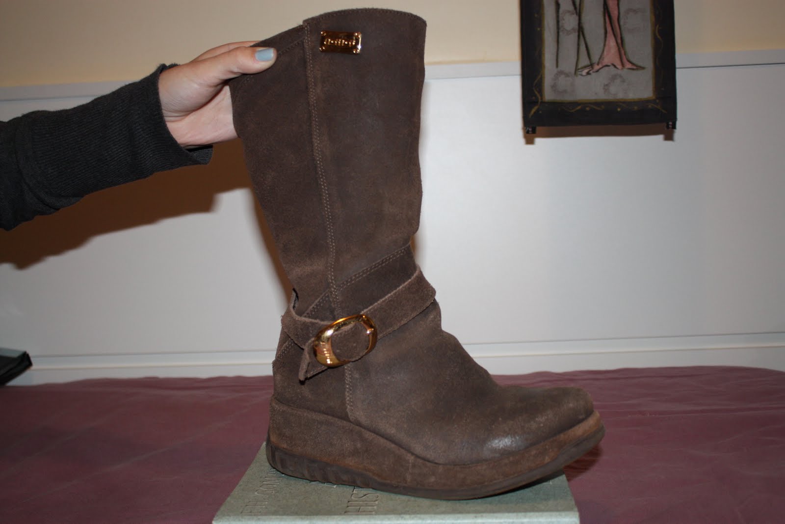 bota luilui camurça