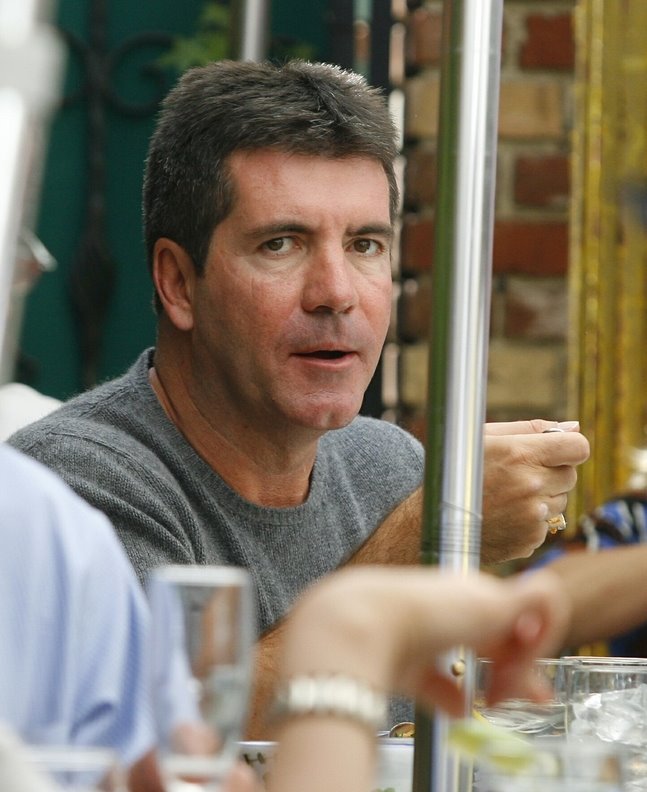 [Simon+Cowell+ivy+gossip.jpg]