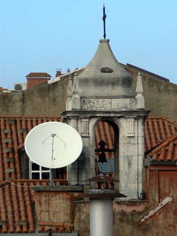 [Igreja-de-S-Luís-dos-Franceses-Torre.JPG]