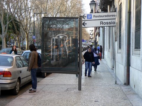 [Av-Liberdade-24-JcDecaux.JPG]