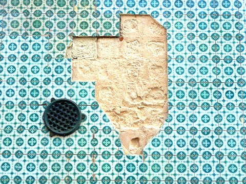 [Rua-da-Saudade-s.n-Azulejos.JPG]