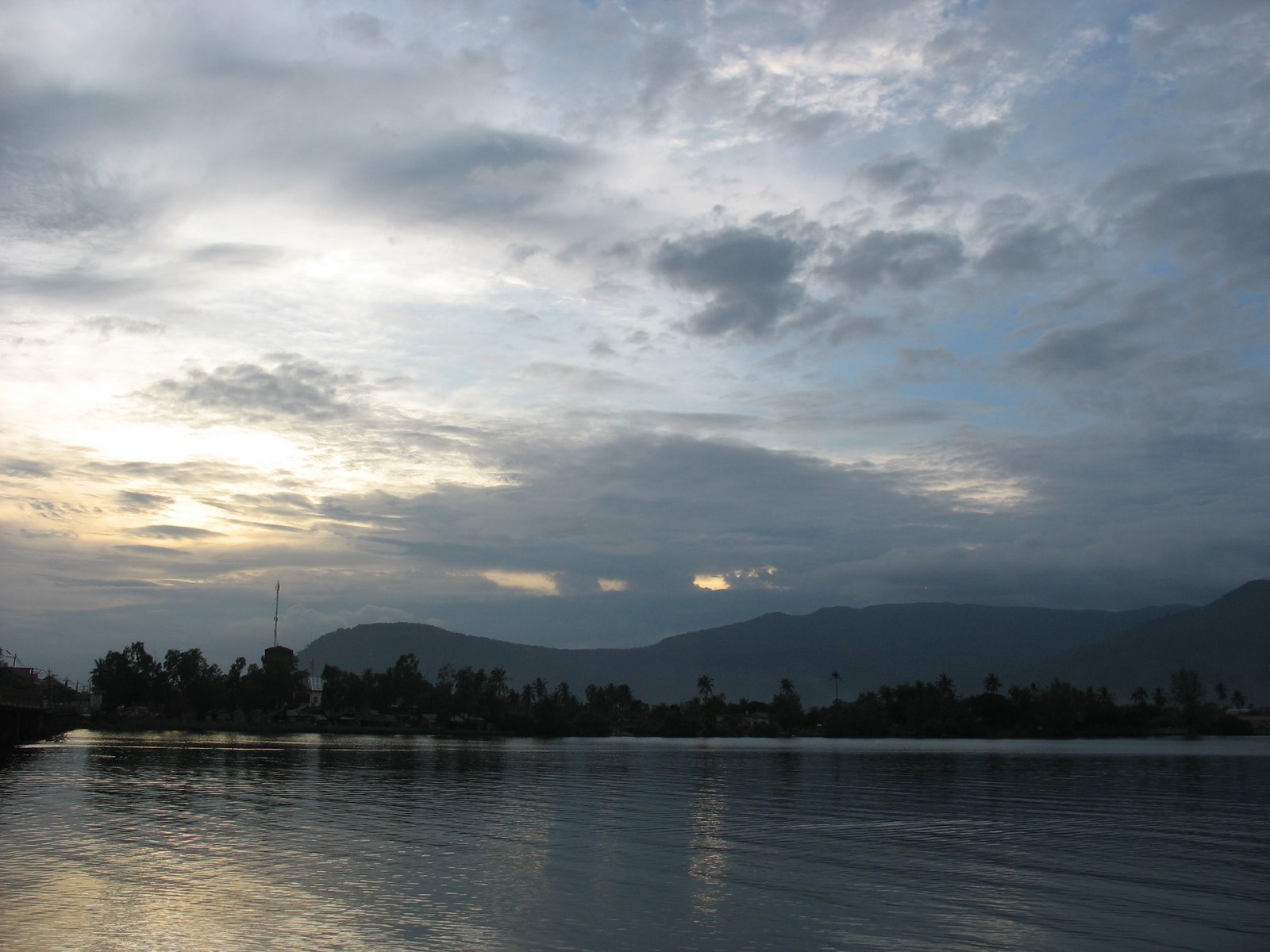 [IMG_4239.JPG]