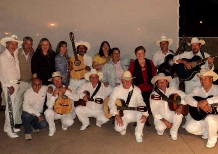 ORQUESTRA DE VIOLEIROS DE POÇOS DE CALDAS