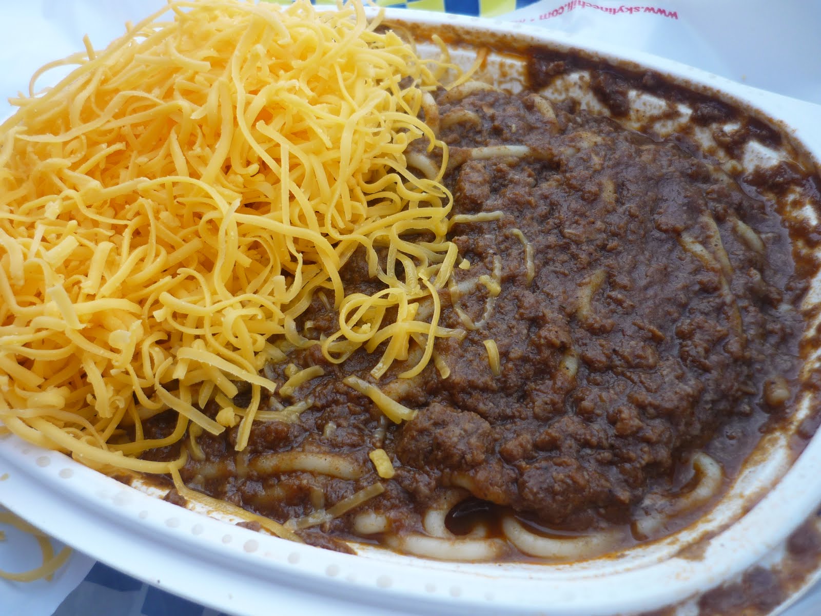 Smokin' Chokin' and Chowing with the King Skyline Chili