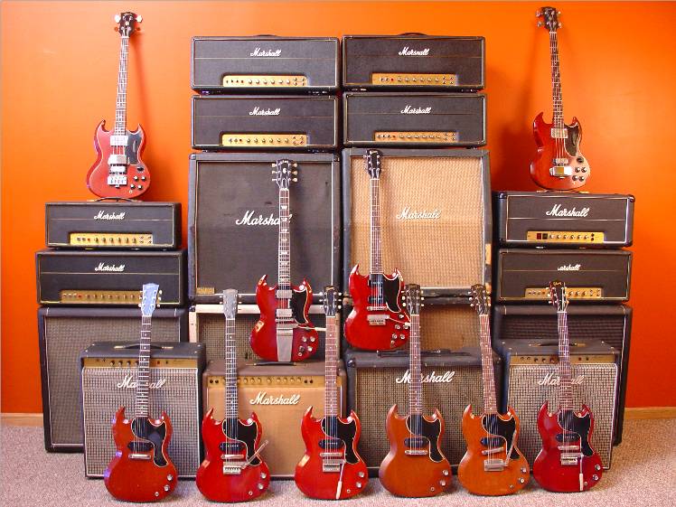 [vintage+gibson+sg+guitars+with+vintage+marshall+amps+2.jpg]