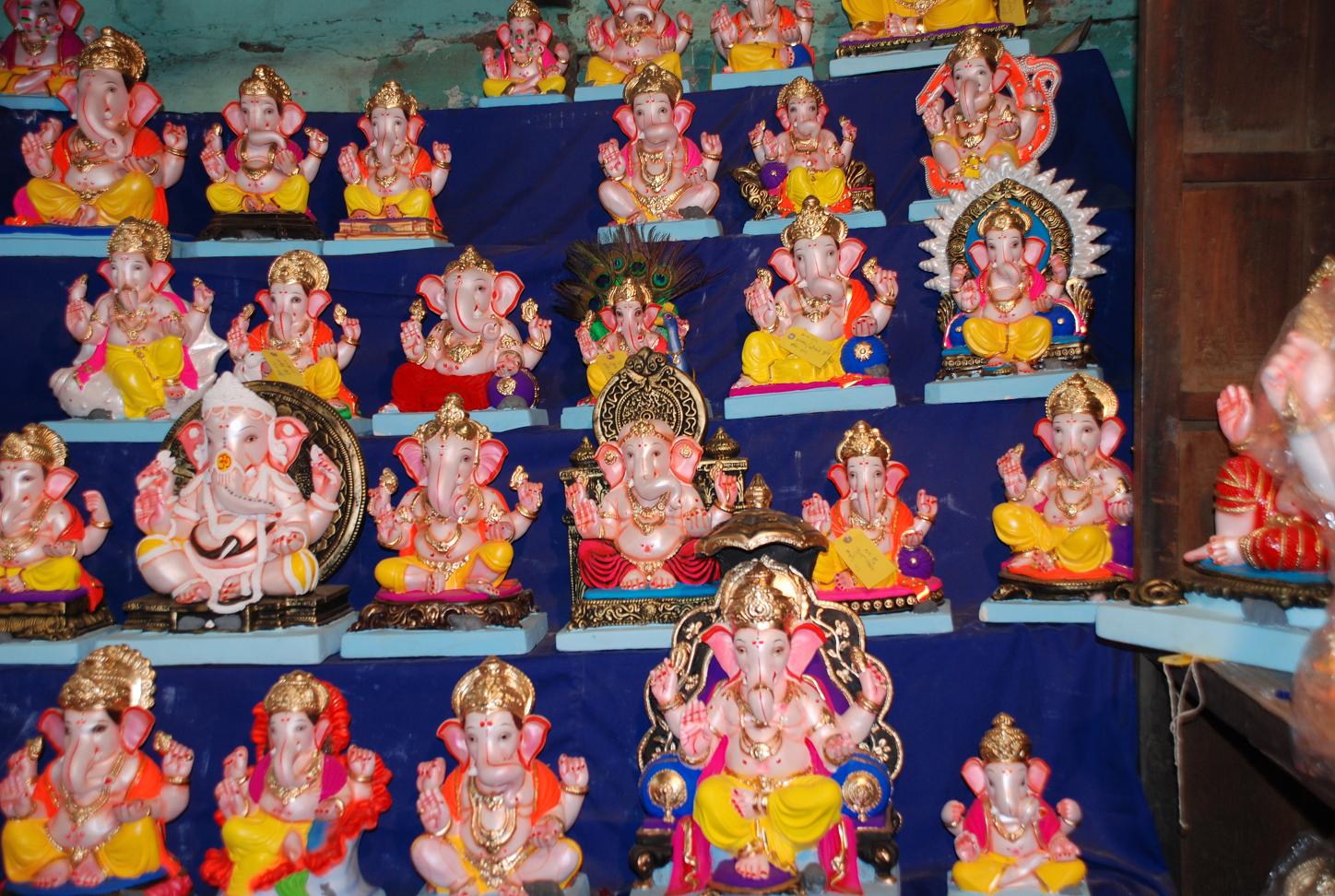 Around The World Ganesh Lord of Lord