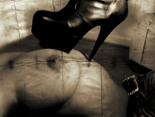 [luxuria3.bmp]