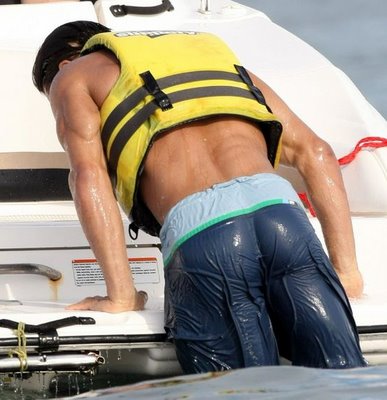 [mariolopez12-2007+(6).jpg]