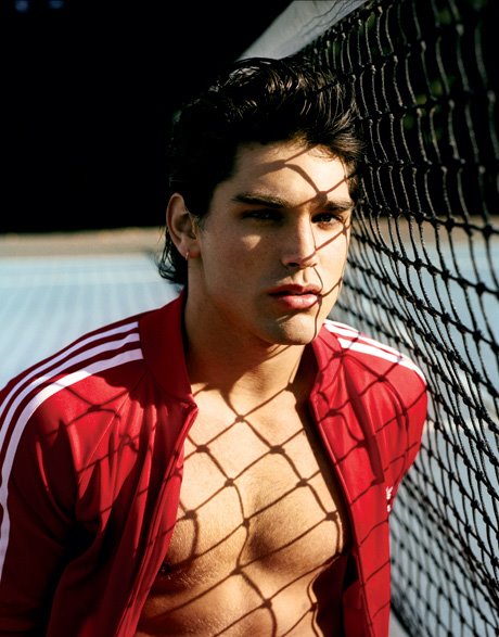 [justin-gaston-vman-1.jpg]