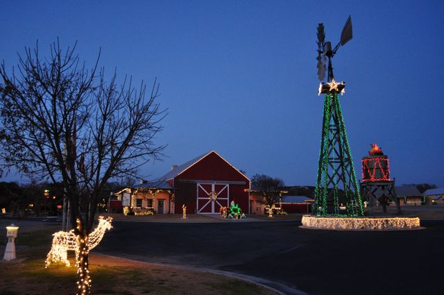 Bullwinkle's Travels: Hill Country Christmas