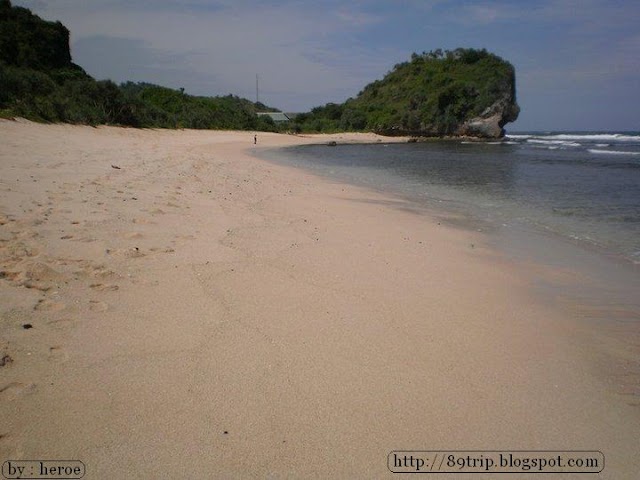 Pantai Indrayanti Gunung Kidul Harus Ditutup