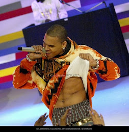 Chris Brown IS SEXYY!