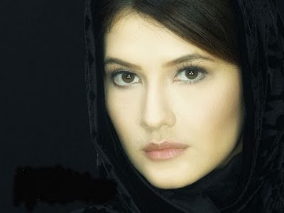 Live Your Life: TAMARA BLESZINSKY: INDONESIAN BEAUTIFUL ACTRESS AND MODEL