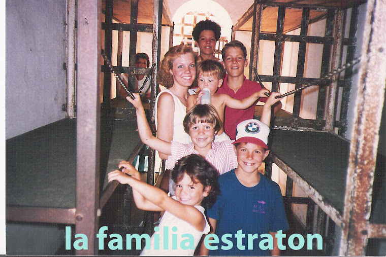 La Familia Estraton