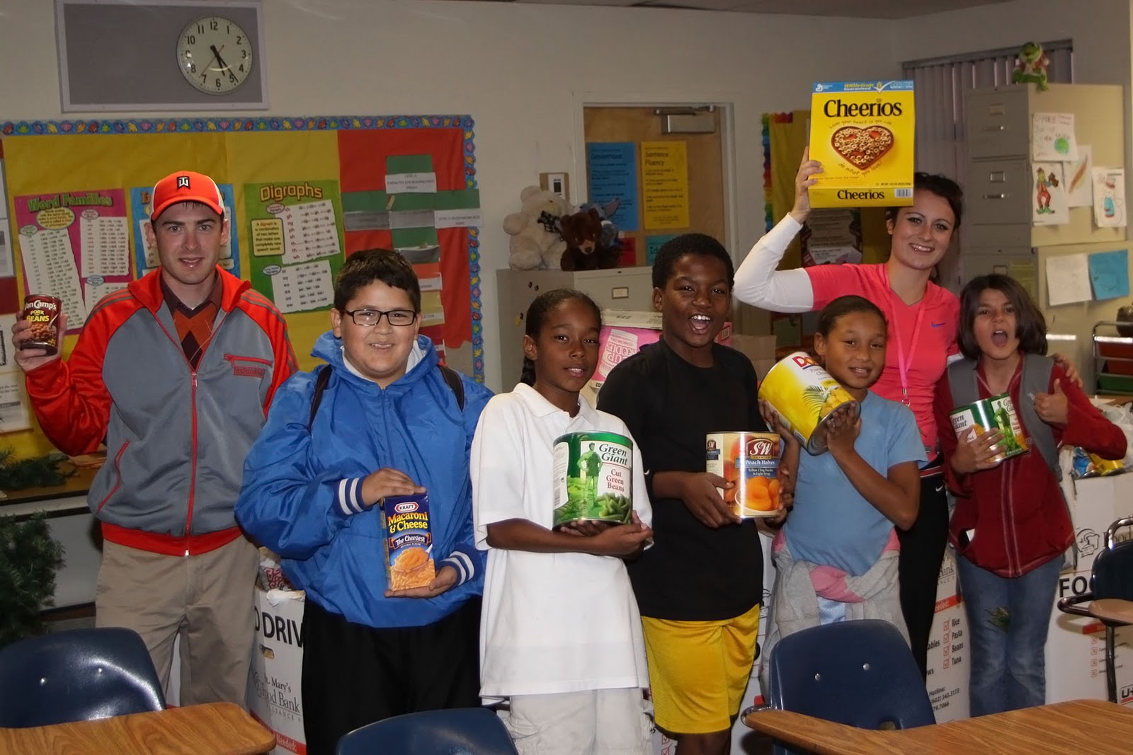 Hunger 101 AZ City of Glendale RECOGNIZES Challenger Middle School