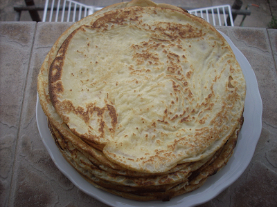 http://2.bp.blogspot.com/_VxfTY6H74Y8/TG6i6XdstII/AAAAAAAABec/szcovX8j3mI/s400/crepes.gif