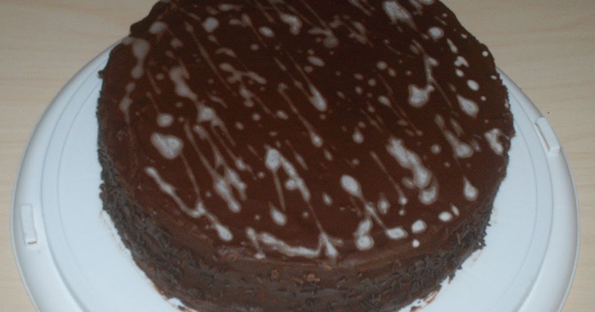 Chocolate Cake with Fudge Frosting Sri Lanka Cooking Chocolate Cake with Fudge Frosting Sri Lanka Cooking