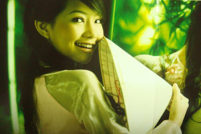 Lee BaLan Vietnamese actress pictures