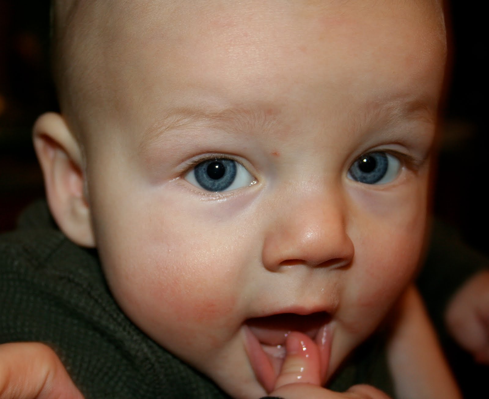 Teething Symptoms and Natural