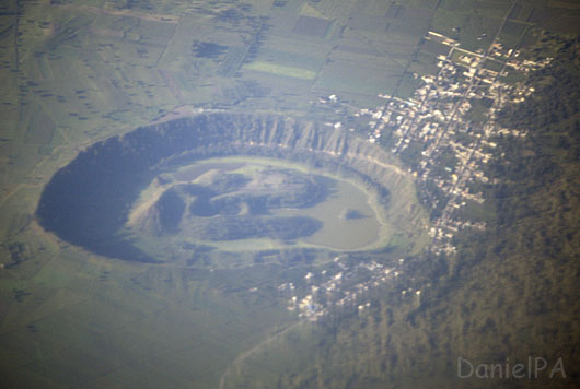 [AvionMidMex06-14bl.jpg]