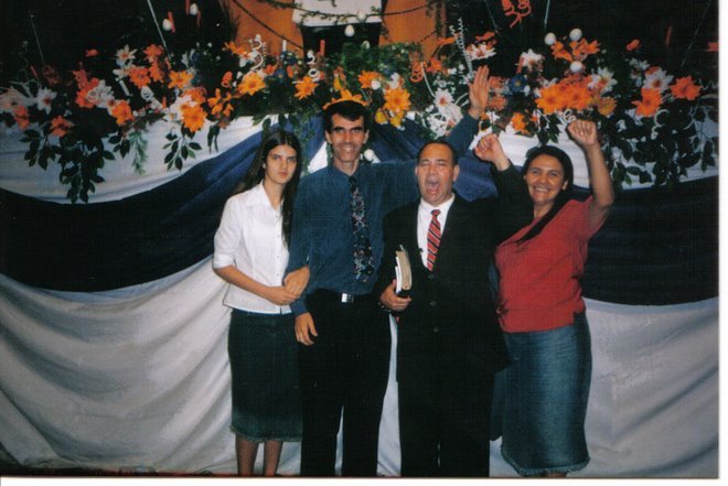 Camila,Pastor Marino Lipinitz,Pastor Paulo Roberto Martins e Missionária Jurema