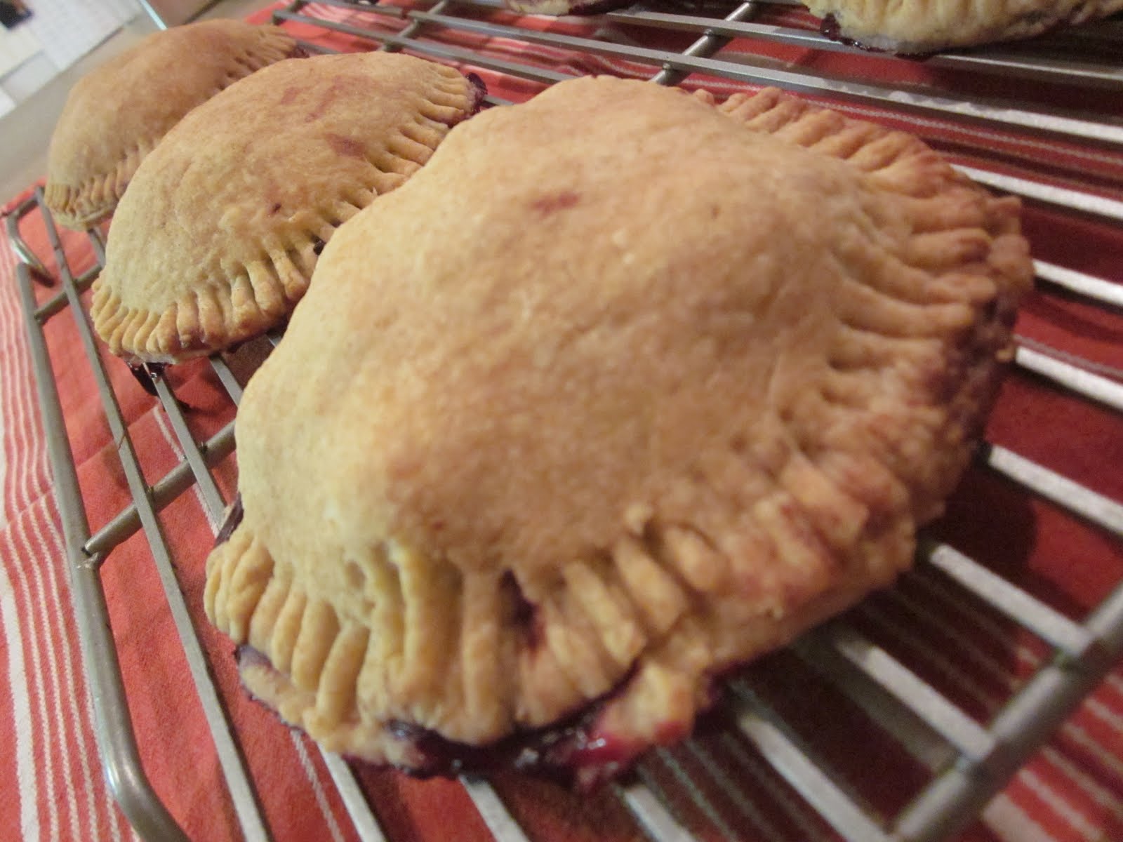 h*t I Bake Blackberry Pie Pockets