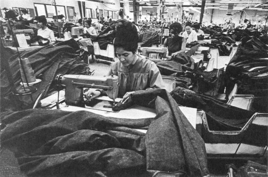 sweatshops are bad essay Sweatshops are immoral essay unfortunately the first thing companies do is outsource and turn to sweatshops for cheap if a company decides to let bad. sweatshops are bad essay Sweatshops are immoral essay unfortunately the first thing companies do is outsource and turn to sweatshops for cheap if a company decides to let bad.