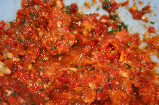 sun dried tomato pesto and mozzarella panini recipe for lunch ideas! ohsweetbasil.com sun dried tomato pesto and mozzarella panini recipe for lunch ideas! ohsweetbasil.com