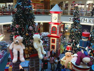 World Peace (WP): Christmas Decoration for some shopping malls in KL