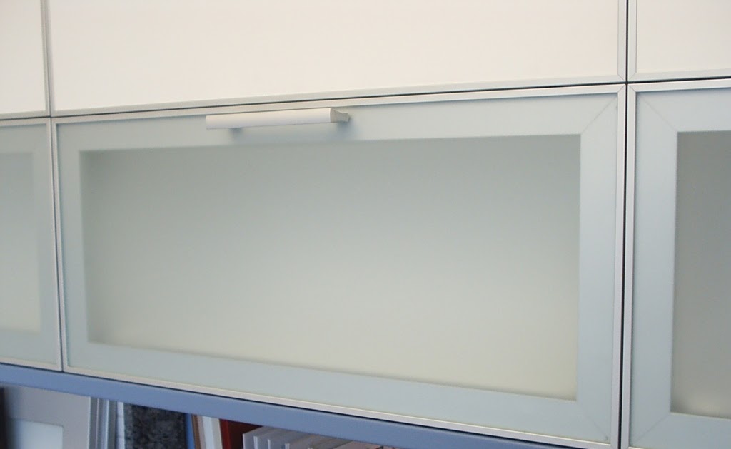 Vitrinas con marco de aluminio ~ Reformas Guaita