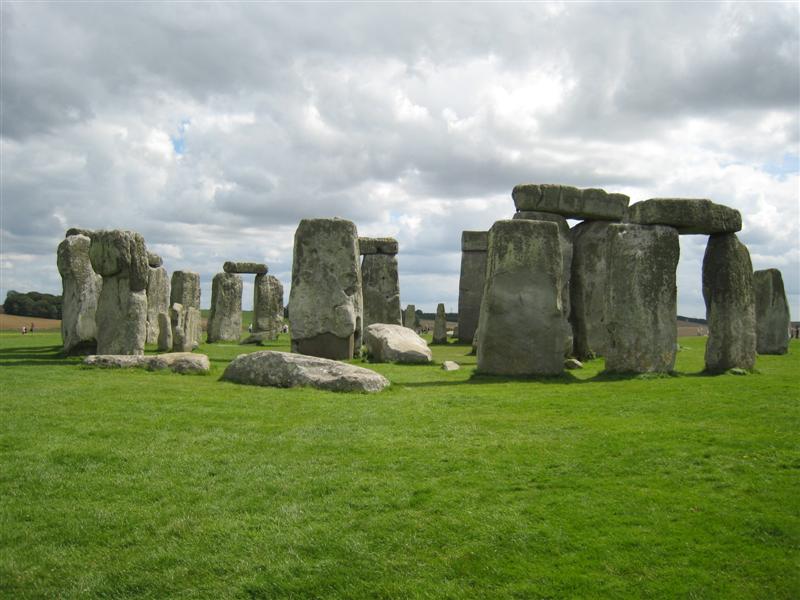 [Stonehenge803+-ME.JPG]