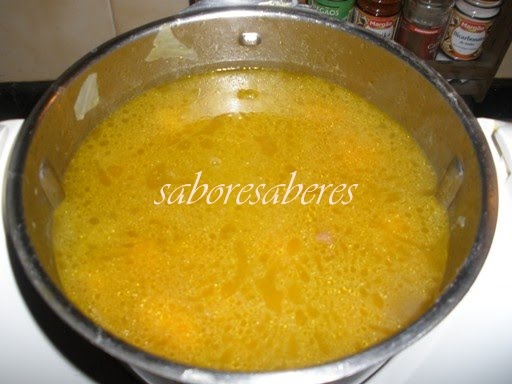 [Sopa+de+abóbora+com+feijão+(2).JPG]