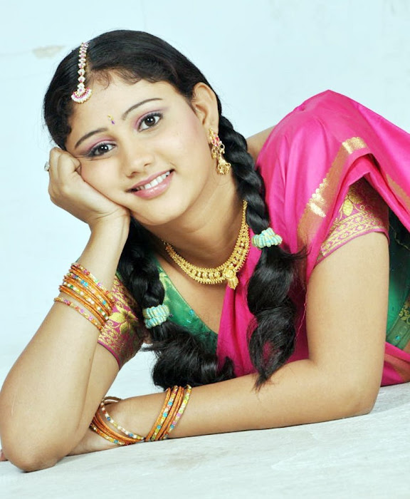 machakkanni amruthavalli in half saree actress pics