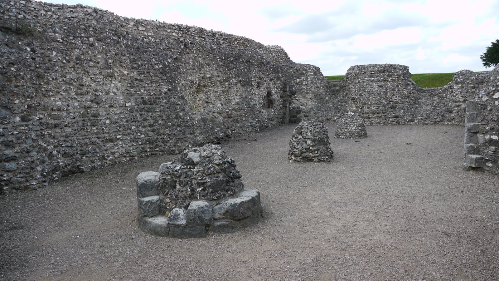 Old Sarum Salisbury Britain All Over Travel Guide