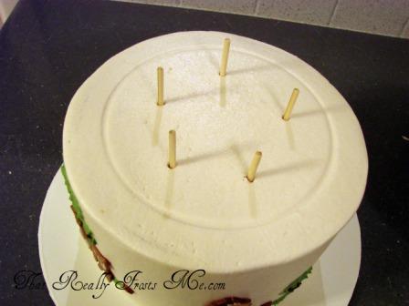 Assembling A Tiered Cake Assembling A Tiered Cake