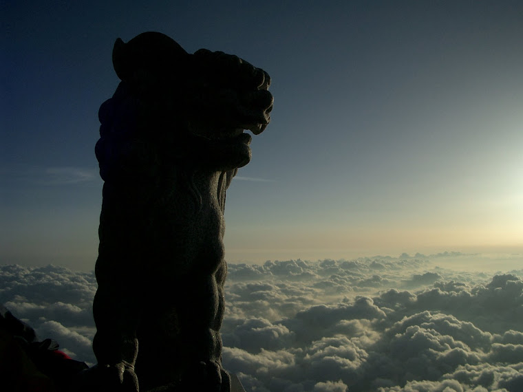 Guardian atop Mt. Fuji