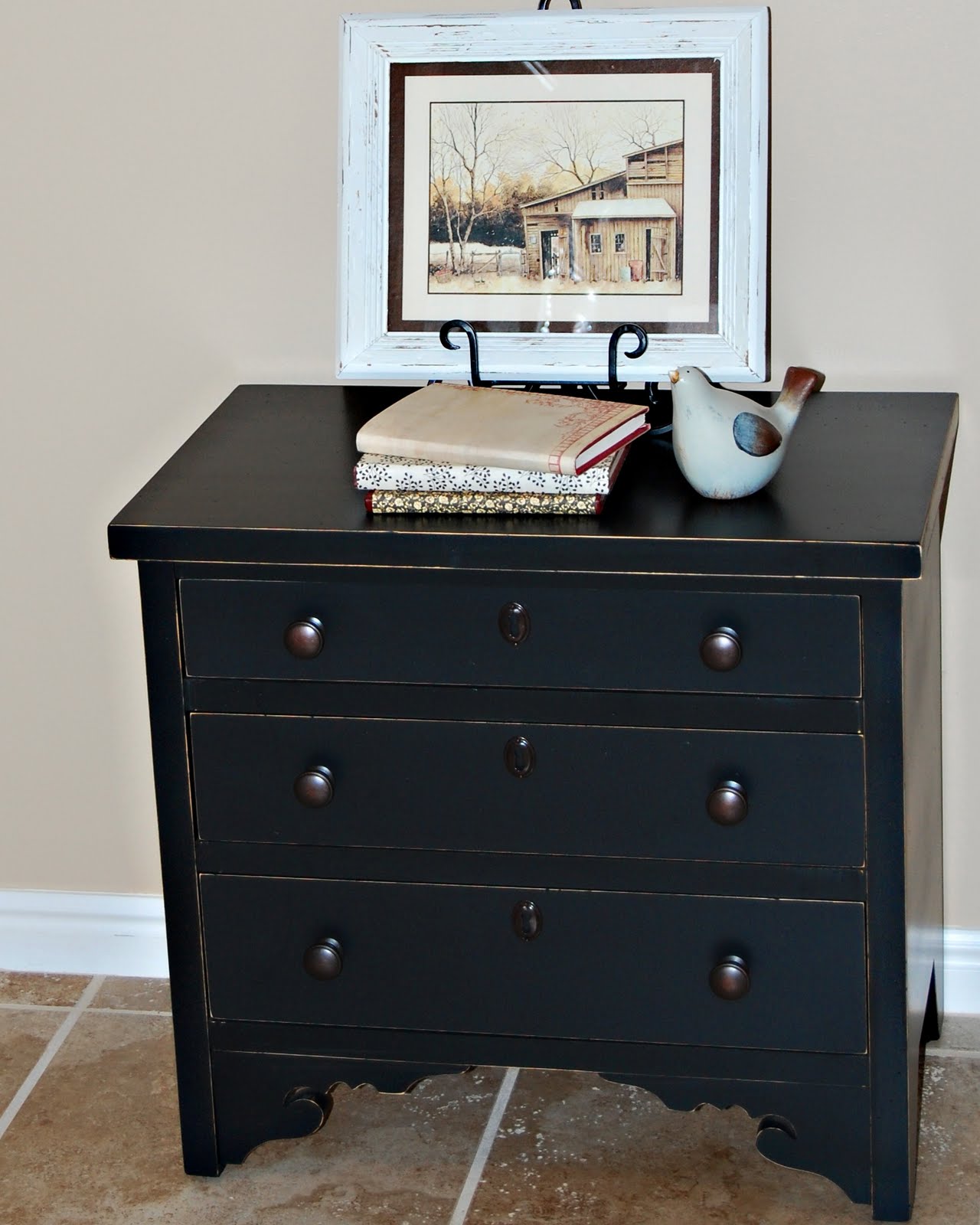 The Frosted Gardner Classic Black Small End Table