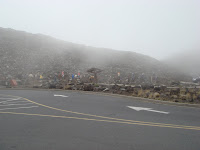 these people are doing a horseback tour that takes them to the bottom of the crater; this is what I want to do next time