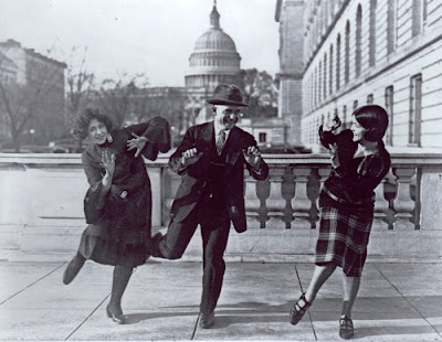 1920s Fashion Icons on 1920s Charleston Dance Craze  Video   Diamond Dame  Vintage