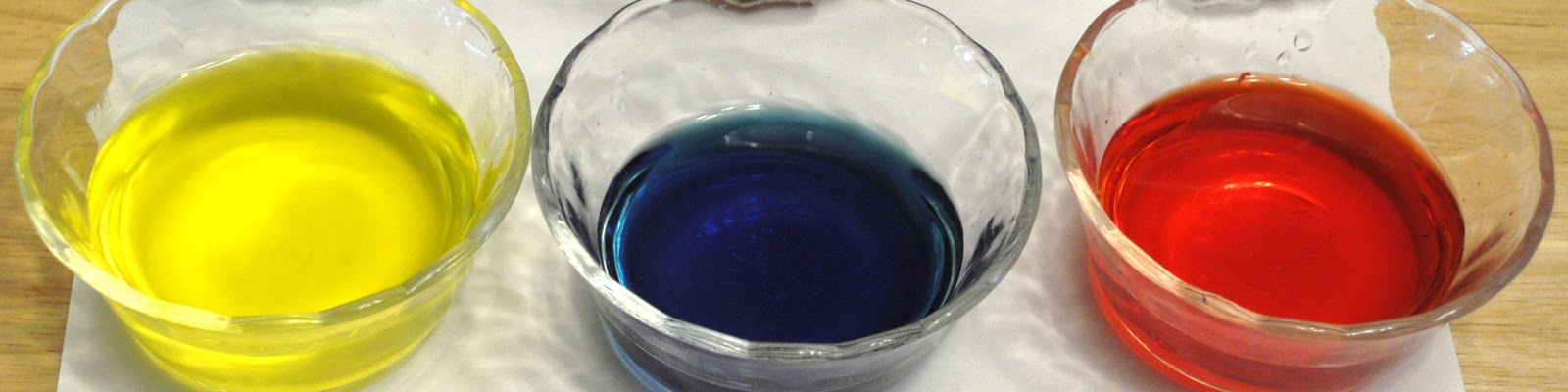 1) Mix food coloring and water