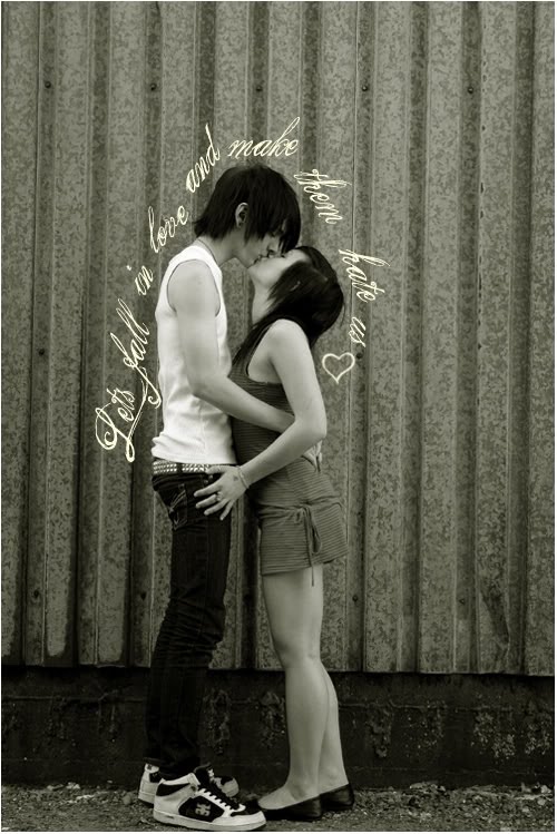 EMO kiss